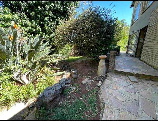 4 BEDROOM HOUSE FOR SALE IN BREAUNANDA